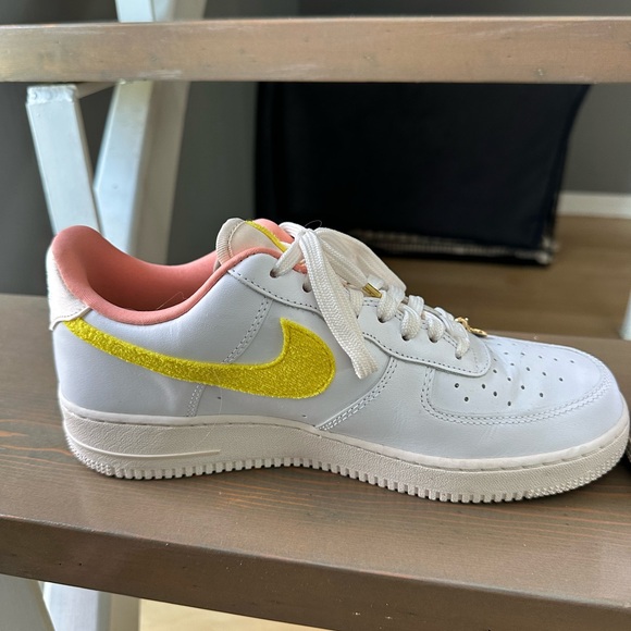 Nike Air Force 1 Low '07 LX Mini Mama - Size 10 - Picture 5 of 12